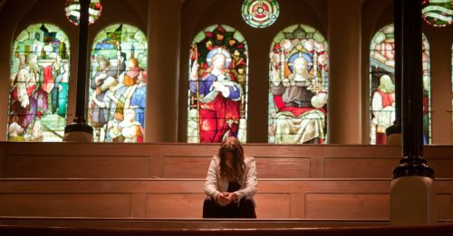 Why-Its-Good-For-Us-To-Pray-In-Church.jpg